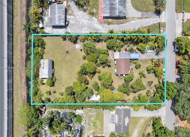 Property at 3950 SW 53rd Ave, Davie, FL 33314, 2 beds, 1 bath
