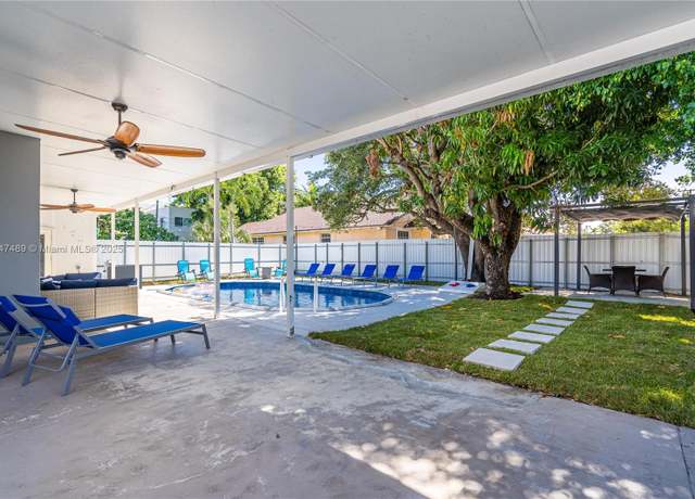 Property at 600 SW 31st Ave, Miami, FL 33135, 3 beds, 2 baths