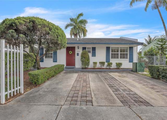 Property at 12900 SW 55th St #12900, Miami, FL 33175, 2 beds, 1 bath