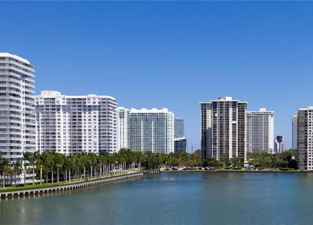 Property at 2750 NE 183rd St #511, Aventura, FL 33160, 2 beds, 2 baths