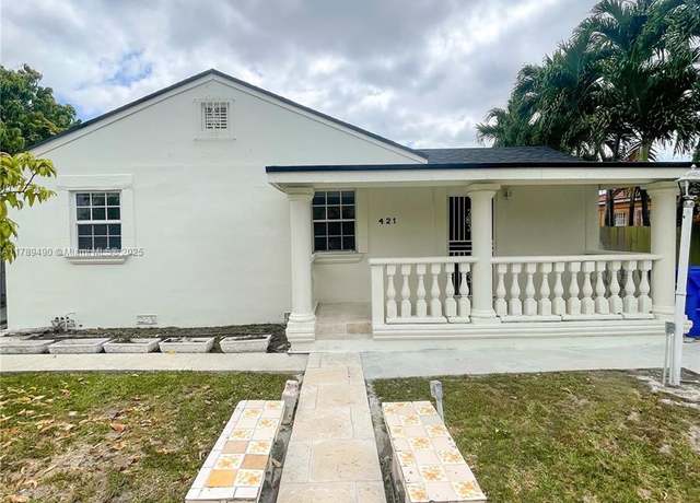 Property at 421 NW 33rd Ave, Miami, FL 33125, 3 beds, 2.5 baths