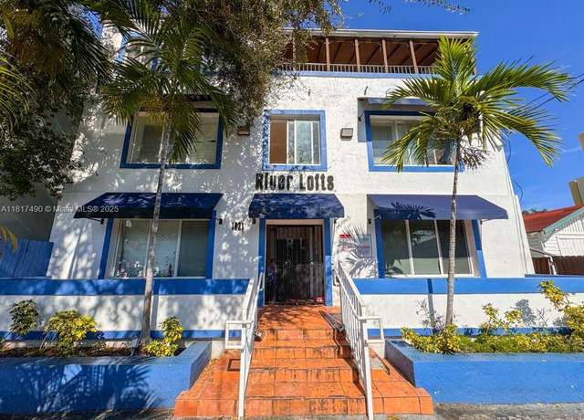 Property at 1021 NW 3rd St #206, Miami, FL 33128, 1 bed, 1 bath