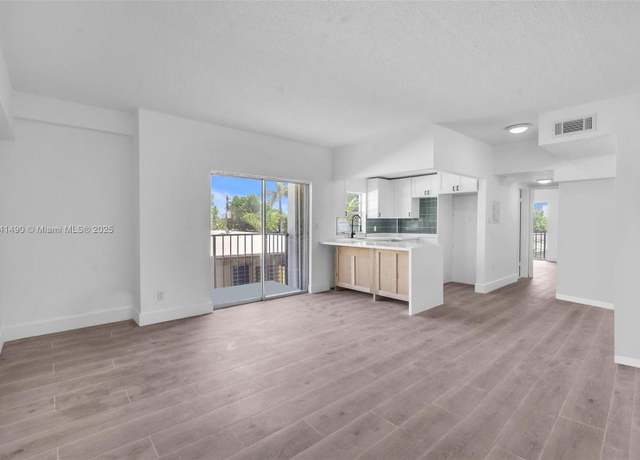 Property at 1960 Marseille Dr #304, Miami Beach, FL 33141, 1 bed, 1 bath