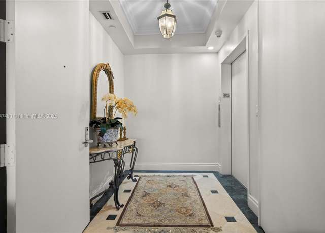 Property at 733 Crandon Blvd #405, Key Biscayne, FL 33149, 2 beds, 2.5 baths