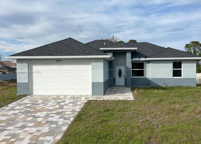 Property at 2927 SW 19th St SW, Lehigh Acres, FL 33976, 3 beds, 2 baths