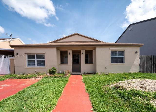 Property at 11937 SW 272 Ter, Homestead, FL 33032, 3 beds, 2 baths