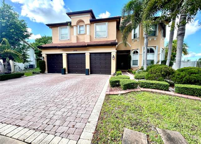 Property at 5058 SW 170th Ave, Miramar, FL 33027, 6 beds, 5.5 baths