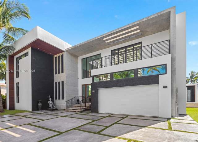 Property at 3462 NE 171st St, North Miami Beach, FL 33160, 6 beds, 7.5 baths