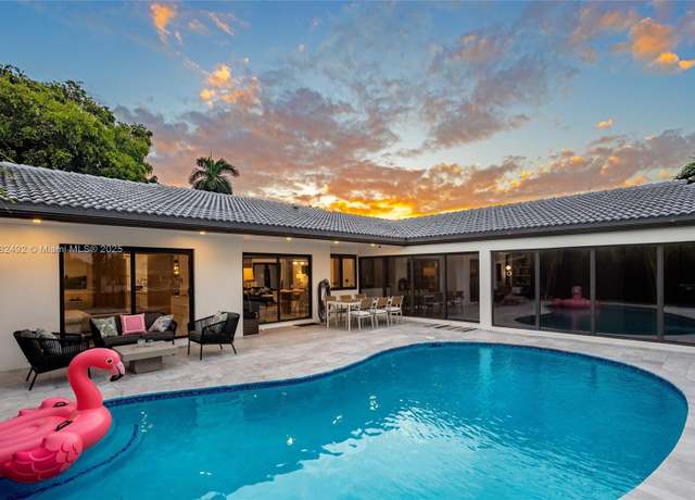 Property at 2841 NE 55th St, Fort Lauderdale, FL 33308, 4 beds, 4 baths