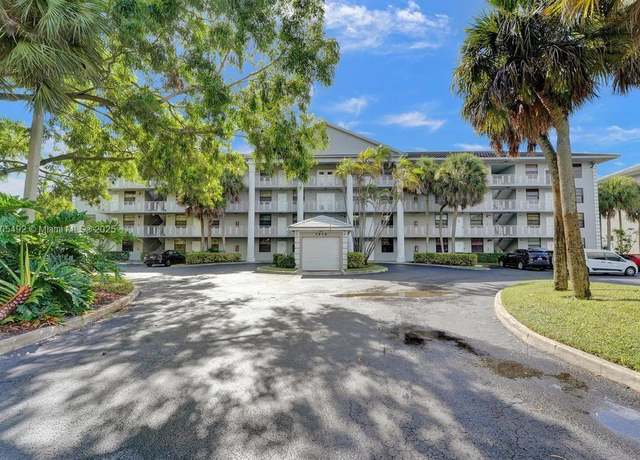 Property at 1510 Whitehall Dr #402, Davie, FL 33324, 2 beds, 2 baths