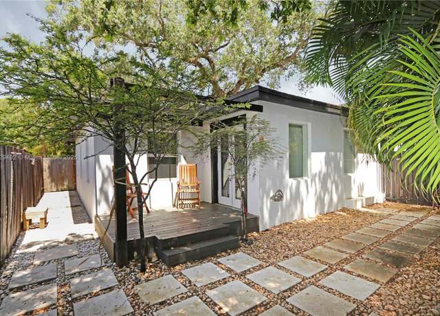 Property at 1125 SW 15th Ter, Fort Lauderdale, FL 33312, 3 beds, 2 baths