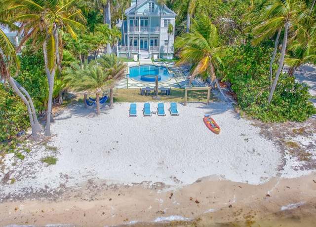 Property at 75761 Overseas Hwy, Islamorada, FL 33036, 4 beds, 4 baths