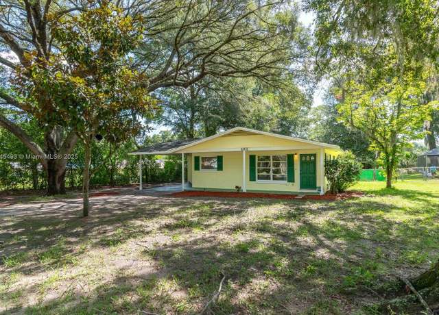 Property at 1031 NE 39th Ct, Ocala, FL 34470, 3 beds, 2 baths