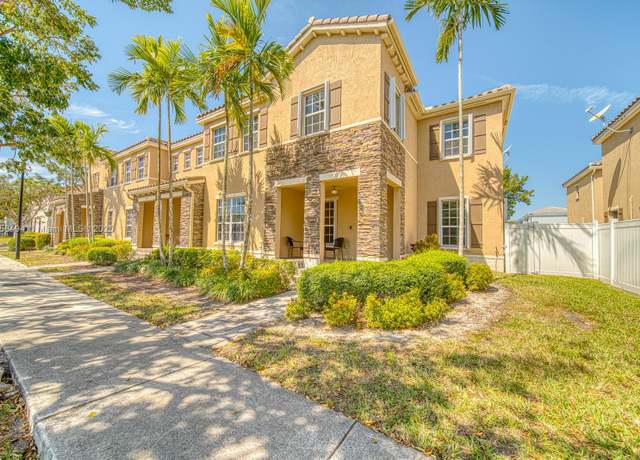 Property at 17093 SW 94th Way #17093, Miami, FL 33196, 4 beds, 3 baths