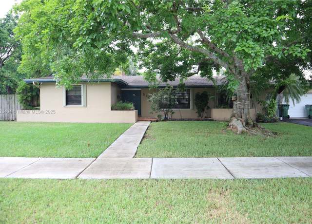 Property at 510 NW 22nd St, Homestead, FL 33030, 3 beds, 2 baths