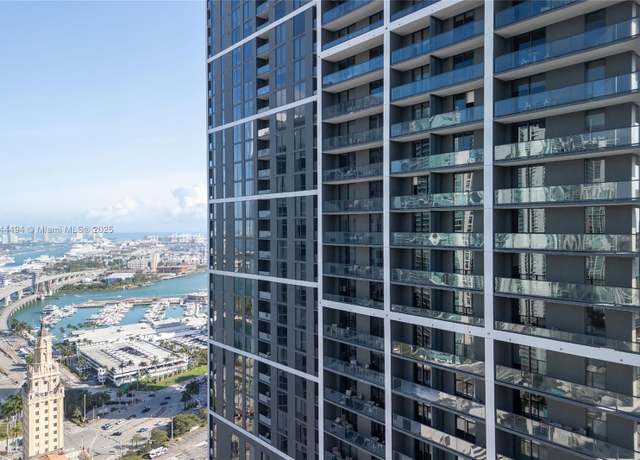 Property at 601 NE 1st Ave #4402, Miami, FL 33132, 2 beds, 2 baths