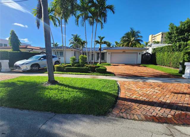 Property at 2055 Arch Creek Dr, North Miami, FL 33181, 4 beds, 3 baths