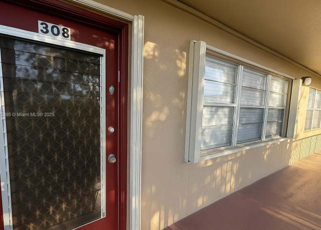 Property at 801 SW 133rd Ter Unit 308K, Pembroke Pines, FL 33027, 1 bed, 1.5 baths