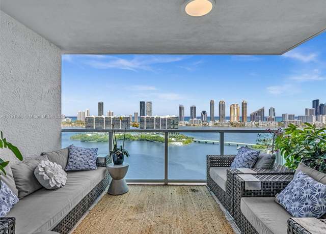 Property at 3201 NE 183rd St #2102, Aventura, FL 33160, 3 beds, 3 baths