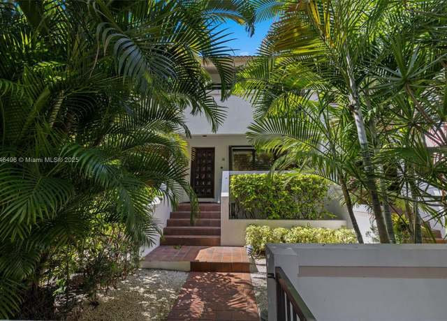 Property at 2600 Cardena St #2, Coral Gables, FL 33134, 2 beds, 2.5 baths