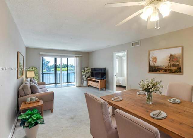 Property at 9400 N Hollybrook Lake Dr #303, Pembroke Pines, FL 33025, 2 beds, 2 baths