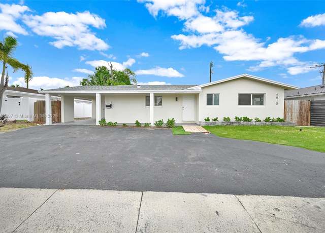 Property at 5510 NE 18th Ave, Fort Lauderdale, FL 33334, 3 beds, 3 baths