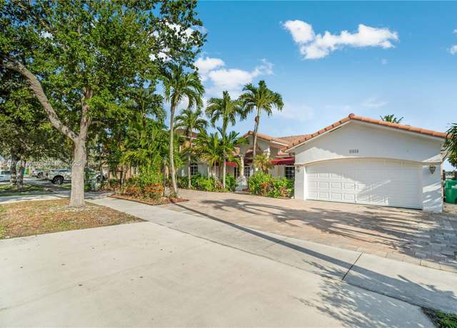 Property at 15114 SW 35th Ter, Miami, FL 33185, 4 beds, 3 baths