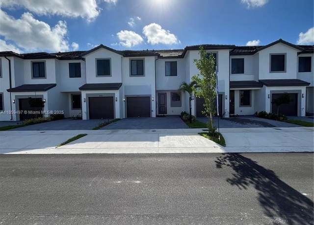 Property at 34515 SW 191st Ct Unit ., Miami, FL 33034, 3 beds, 2.5 baths