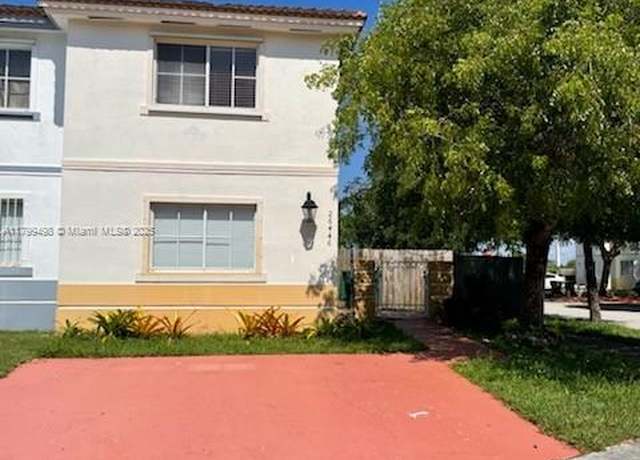 Property at 26446 SW 136th Ct, Homestead, FL 33032, 2 beds, 2 baths