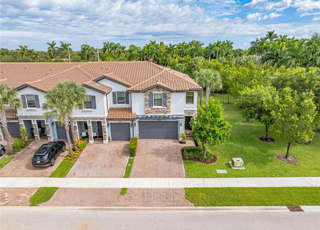 Property at 13094 Anthorne Ln, Boynton Beach, FL 33436, 4 beds, 3.5 baths