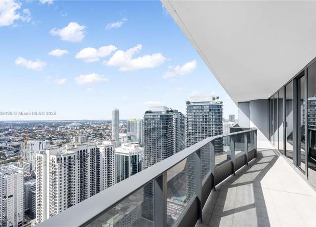 Property at 1000 Brickell Plz #4806, Miami, FL 33131, 3 beds, 3.5 baths