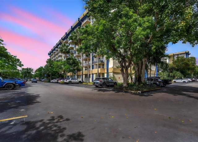 Property at 4550 NW 9th St Unit 106E, Miami, FL 33126, 1 bed, 1 bath