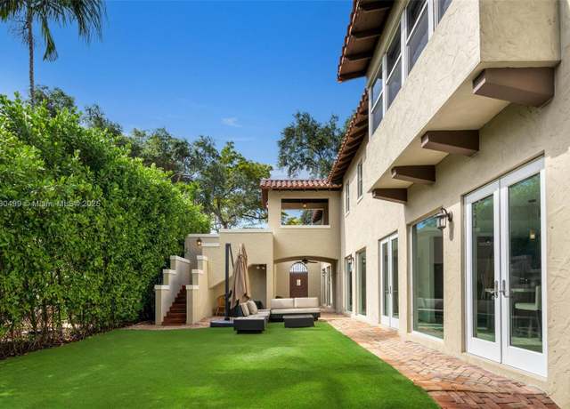 Property at 440 Rosaro Ave, Coral Gables, FL 33146, 4 beds, 2.5 baths