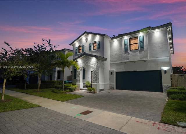 Property at 13362 SW 284th Ter, Homestead, FL 33033, 5 beds, 3.5 baths