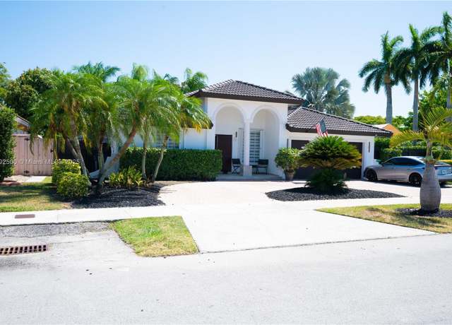 Property at 16002 SW 103rd Ln, Miami, FL 33196, 4 beds, 3 baths