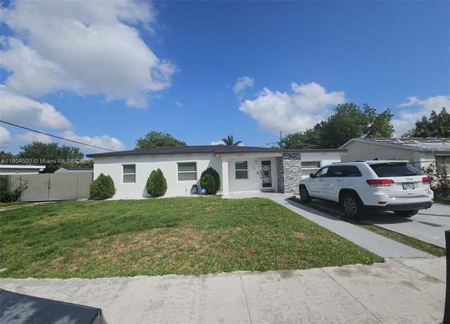 Property at 14430 Graves Dr, Miami, FL 33176, 4 beds, 3 baths