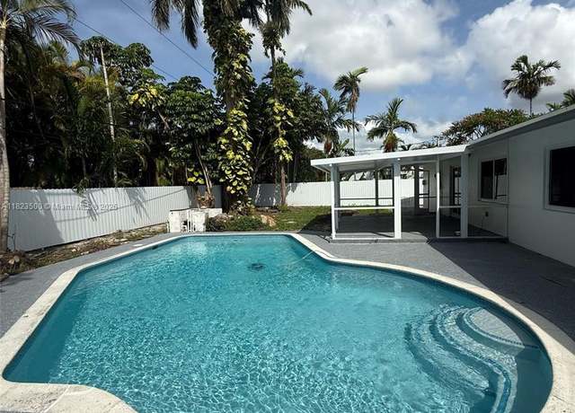 Property at 9934 SW 195th St, Cutler Bay, FL 33157, 3 beds, 2 baths