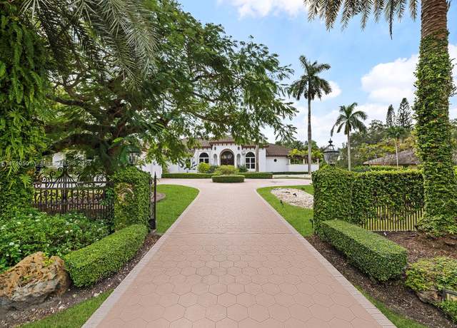 Property at 5770 SW 114th Ter, Pinecrest, FL 33156, 6 beds, 6 baths