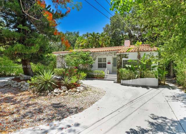 Property at 8538 NE 4th Ave, El Portal, FL 33138, 3 beds, 2 baths