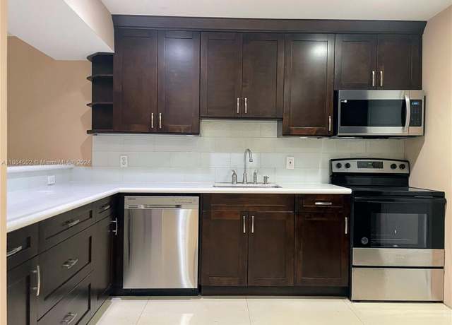 Property at 4848 NW 24th Ct #118, Lauderdale Lakes, FL 33313, 2 beds, 2 baths
