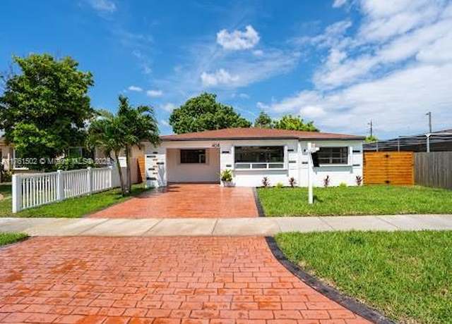 Property at 404 SW 4th Ter, Hallandale Beach, FL 33009, 3 beds, 2 baths