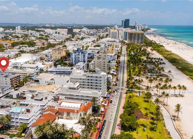 Property at 1150 Collins Ave #403, Miami Beach, FL 33139, 1 bed, 1.5 baths