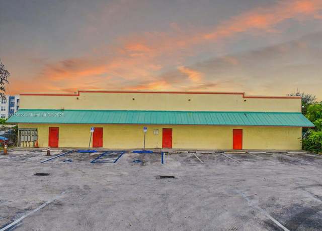 Property at 27330 S Dixie Hwy, Homestead, FL 33032