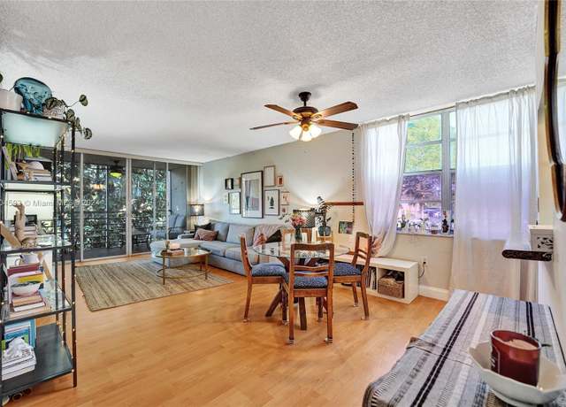 Property at 9430 Tangerine Pl #207, Davie, FL 33324, 2 beds, 2 baths