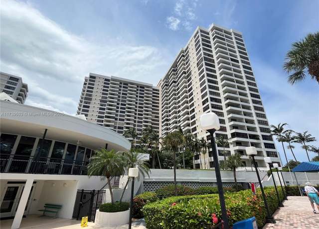 Property at 2500 Parkview Dr #1618, Hallandale Beach, FL 33009, 2 beds, 2 baths