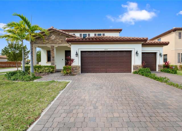 Property at 2715 SE 1st Dr, Homestead, FL 33033, 5 beds, 3.5 baths