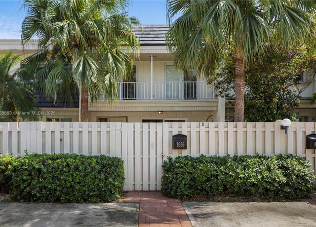 Property at 8306 SW 81st Ter, Miami, FL 33143, 3 beds, 2.5 baths