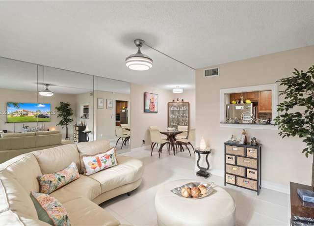 Property at 8851 Sunrise Lakes Blvd #116, Sunrise, FL 33322, 1 bed, 1 bath
