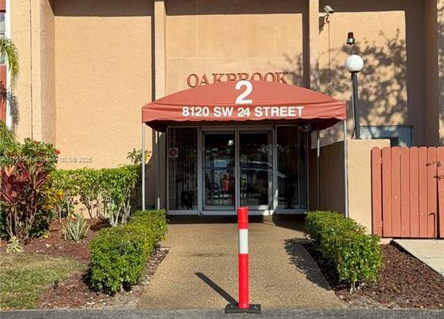 Property at 8120 SW 24th St #310, North Lauderdale, FL 33068, 1 bed, 1.5 baths