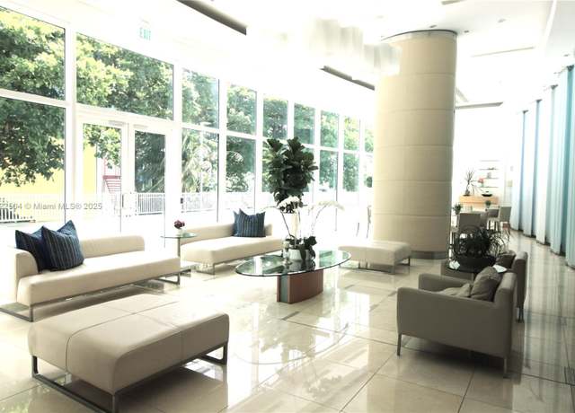 Property at 2101 Brickell Ave #1711, Miami, FL 33129, 1 bed, 1 bath